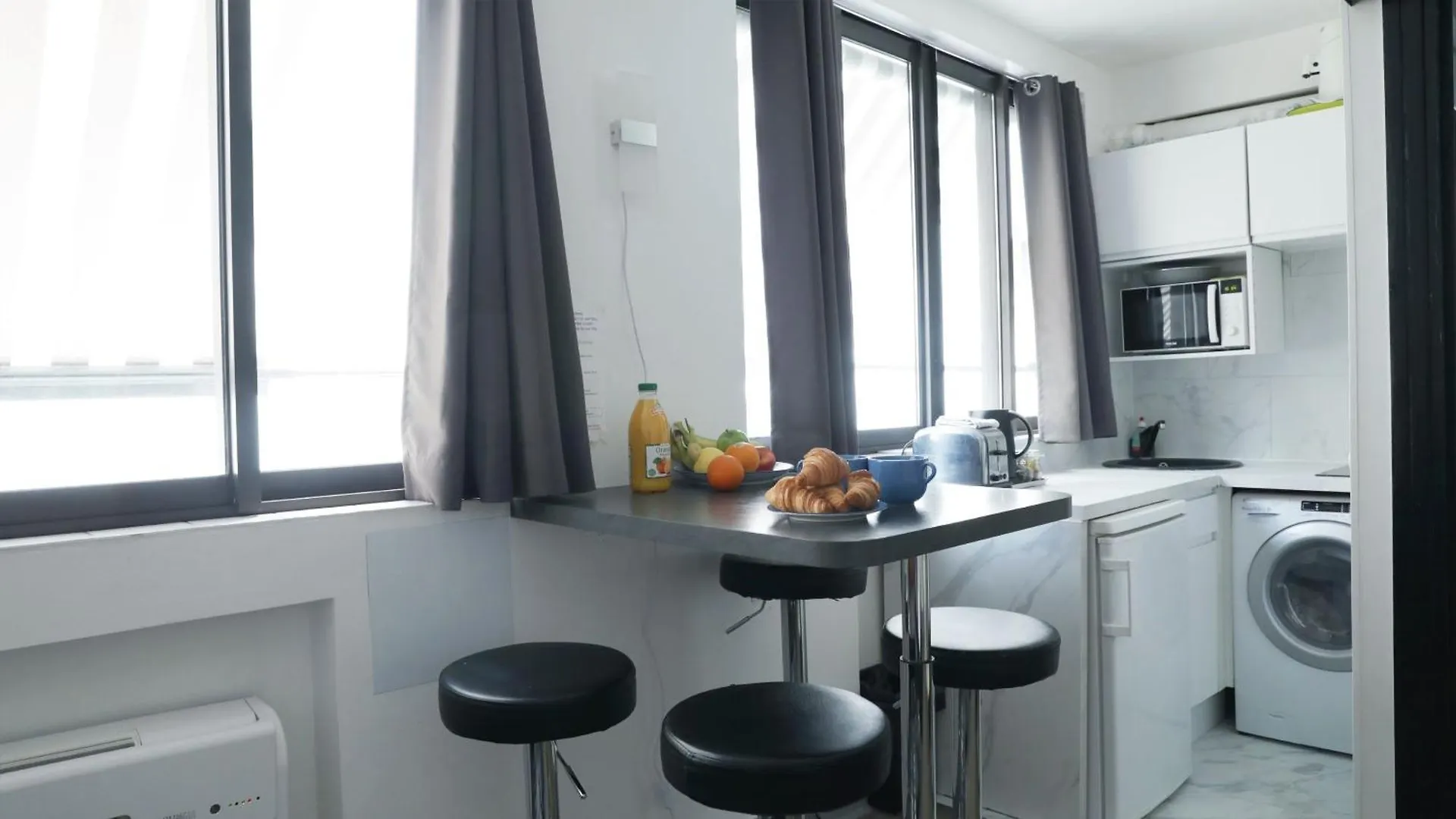 Apartment Arc De Triomphe & Trocadero Square - Cityapartmentstay Paris